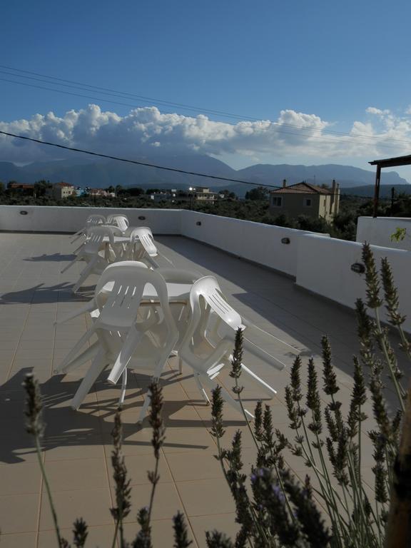 Aeolos Hotel Apartments Githio Exterior foto