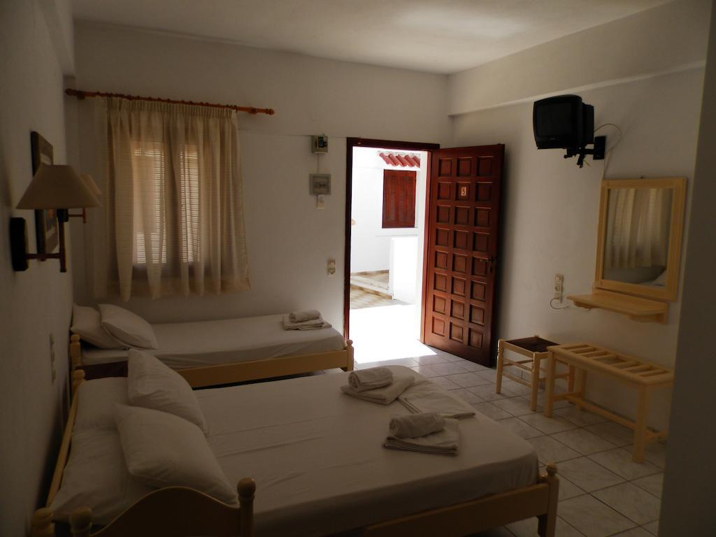 Aeolos Hotel Apartments Githio Habitación foto