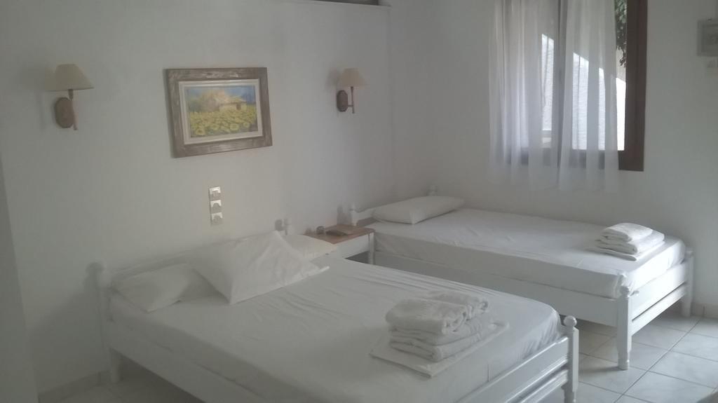 Aeolos Hotel Apartments Githio Exterior foto