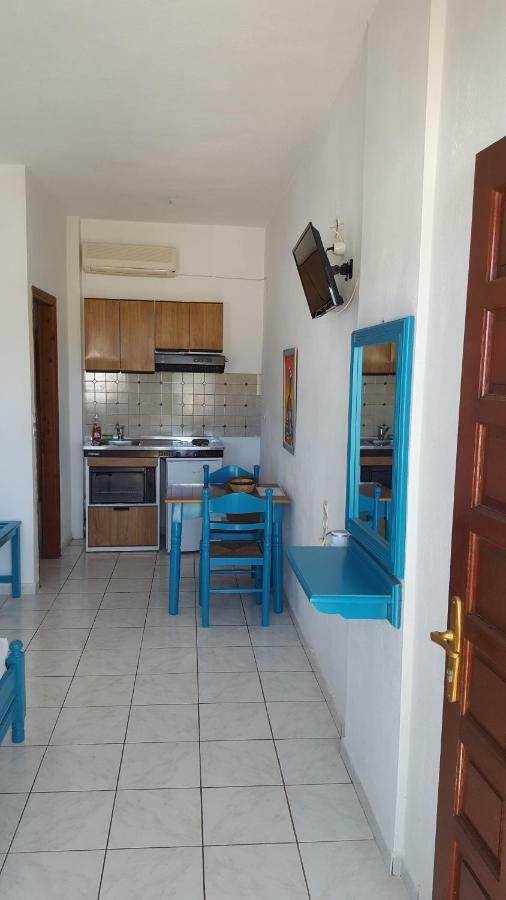 Aeolos Hotel Apartments Githio Exterior foto