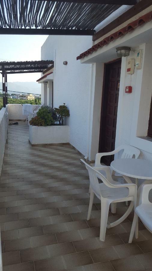 Aeolos Hotel Apartments Githio Exterior foto